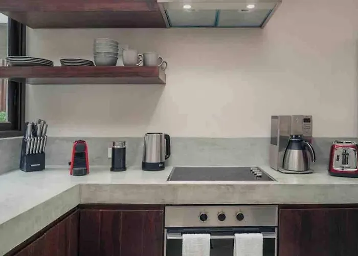 Luxury 2 Bdr 2 Bth 2 Bikes Jacuzzi Fiboptic Wifi. * Tulum