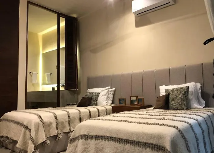 Appartement Luxury 2 Bdr 2 Bth 2 Bikes Jacuzzi Fiboptic Wifi.