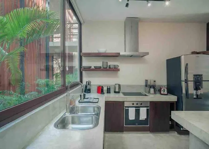 Luxury 2 Bdr 2 Bth 2 Bikes Jacuzzi Fiboptic Wifi. Appartement